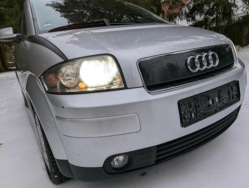 Gebraucht Audi A2 75 PS (55 kW) 2001 Silber Kleinwagen