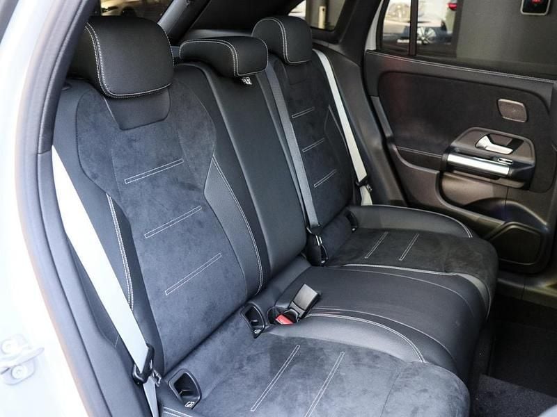 Gebraucht Mercedes GLA220 Advanced Plus 190 PS (139 kW) 2025 Grau SUV