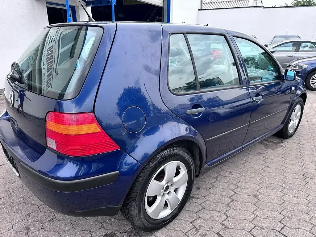 Gebraucht VW Golf IV Comfortline 75 PS (55 kW) 2001 Blau Limousine