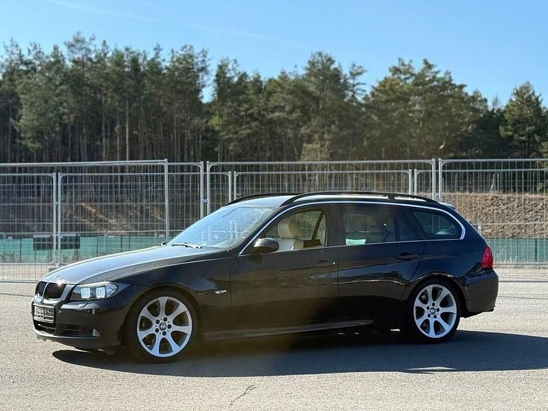 Gebraucht BMW 325 Performance 218 PS (160 kW) 2005 Schwarz Kombi