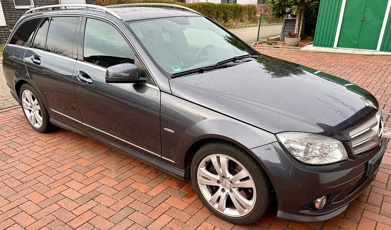 Grau Gebraucht 2009 Mercedes C280 Avantgarde Kombi | 7.500 € (Fairer Preis) - Bild 1/4