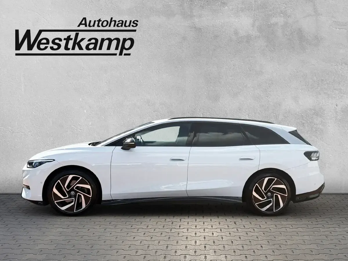 Gebraucht VW ID.7 Pro 210 kW (286 PS) 2024 Gletscherweiß metallic (metallic) Kombi