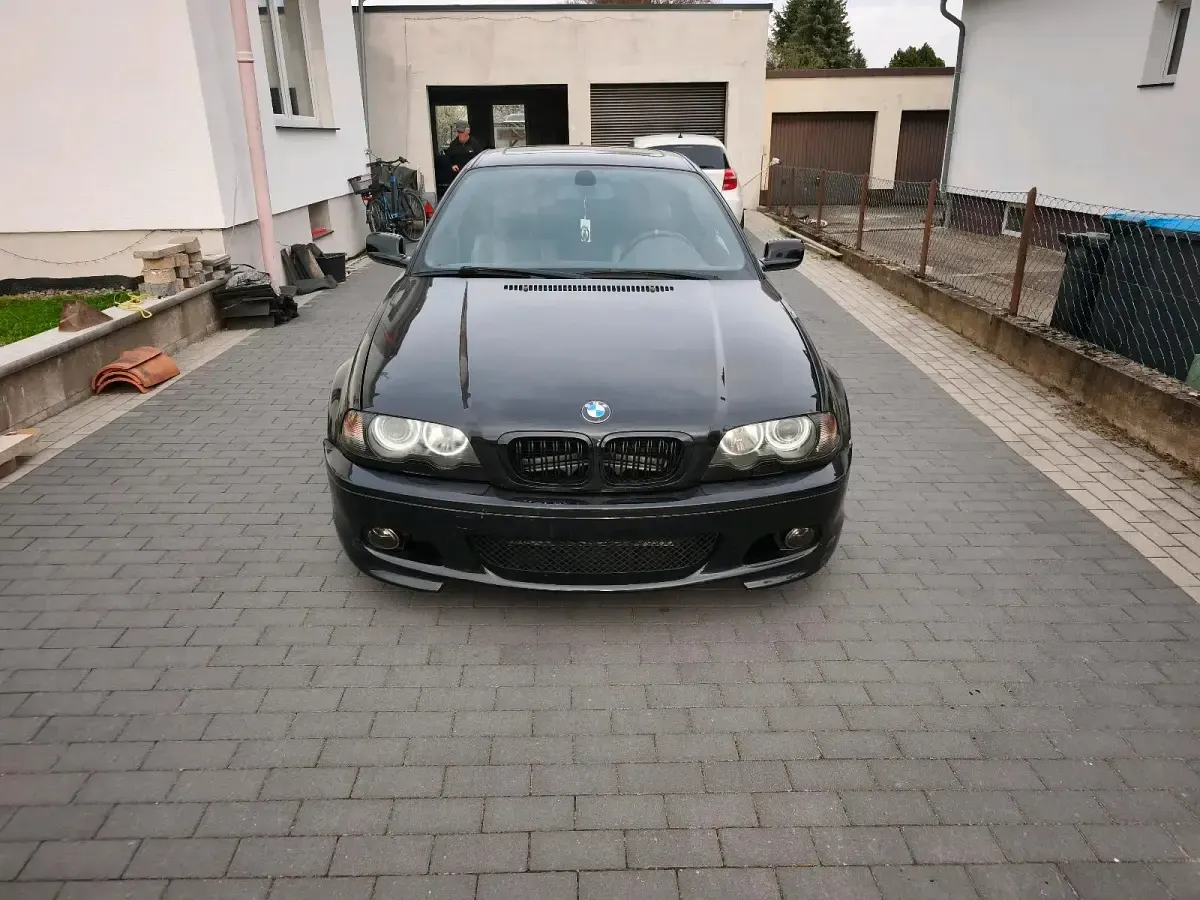 Second-hand BMW 328 193 CP (141 kW) 1999 Negru Coupe
