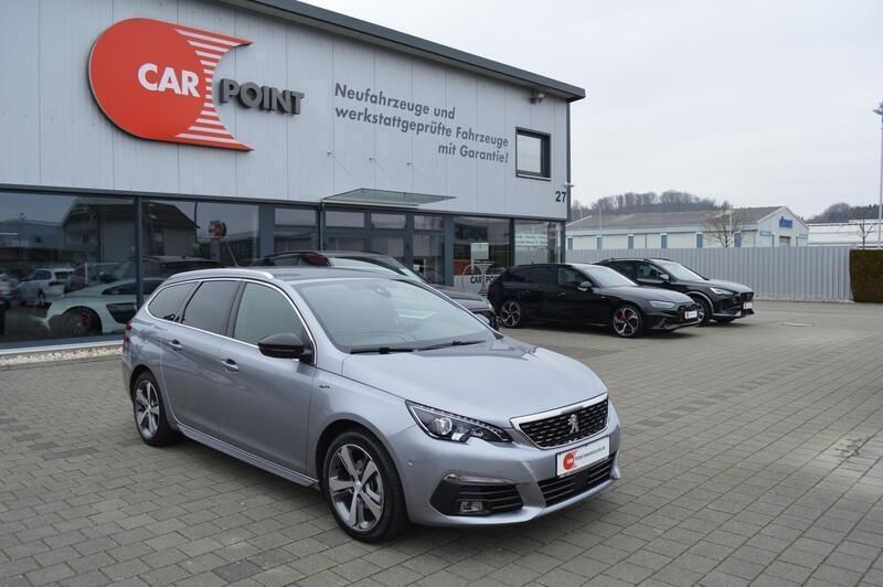 Lack grau artense/metalliclackierung Gebraucht 2020 Peugeot 308 GT-line Kombi | 18.990 € (Etwas zu teuer) - Bild 1/4