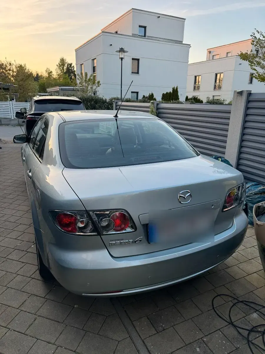 Usata Mazda 6 147 CV (108 kW) 2005 Argento Berlina