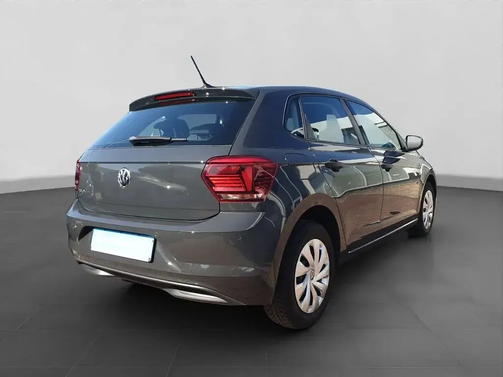 Gebraucht VW Polo Trendline 80 PS (58 kW) 2020 Grau Kleinwagen