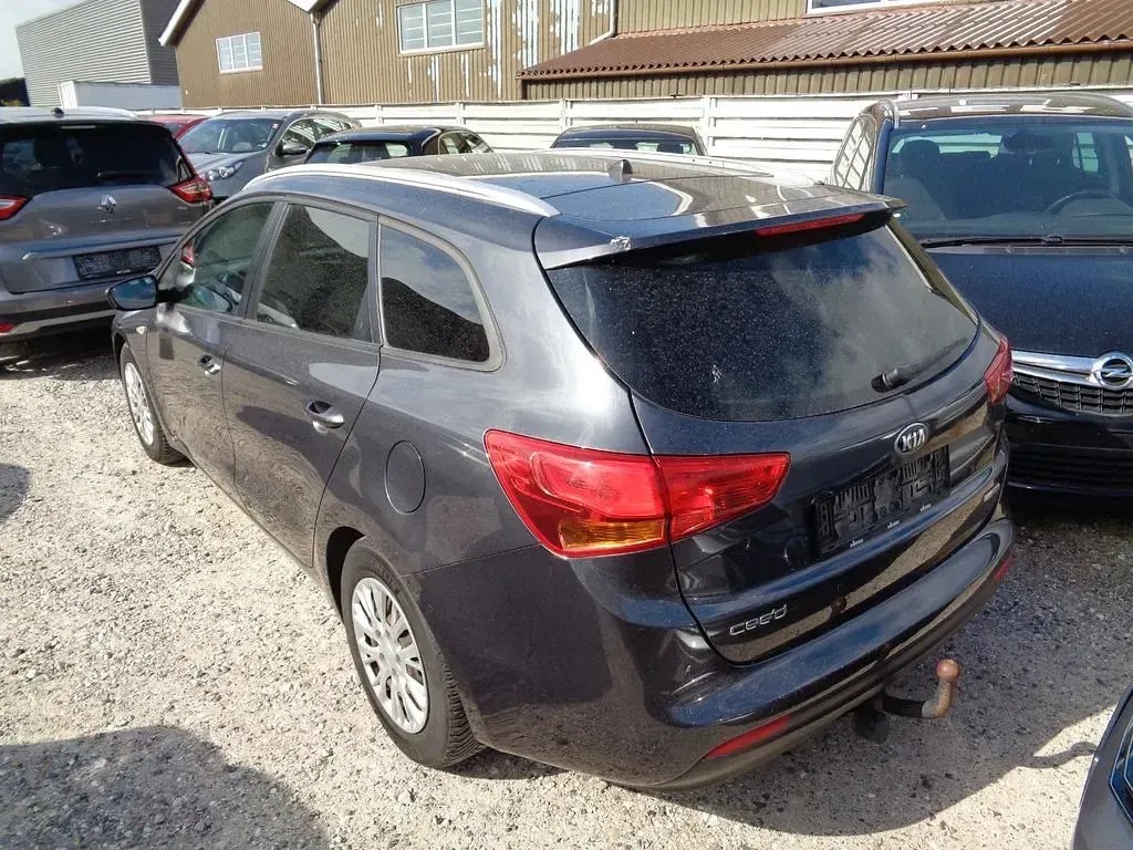 Gebraucht Kia Ceed Sportswagon Style 128 PS (94 kW) 2017 Grau Kombi