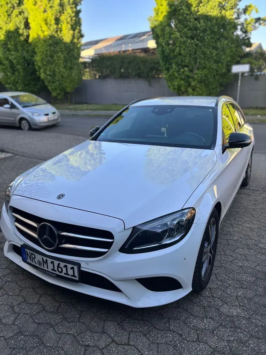 Second-hand Mercedes C220 194 CP (142 kW) 2020 Alb Break