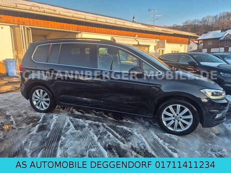 Gebraucht VW Touran Highline 150 PS (110 kW) 2017 Grau Van / Kleinbus