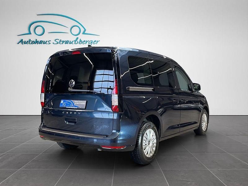 Gebraucht VW Caddy Basis 102 PS (75 kW) 2024 Blaukeine angabe Van / Kleinbus
