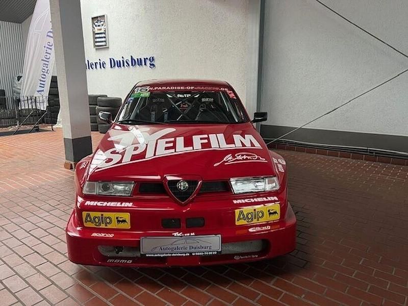 Gebraucht Alfa Romeo 155 250 PS (183 kW) 1993 Rot Limousine