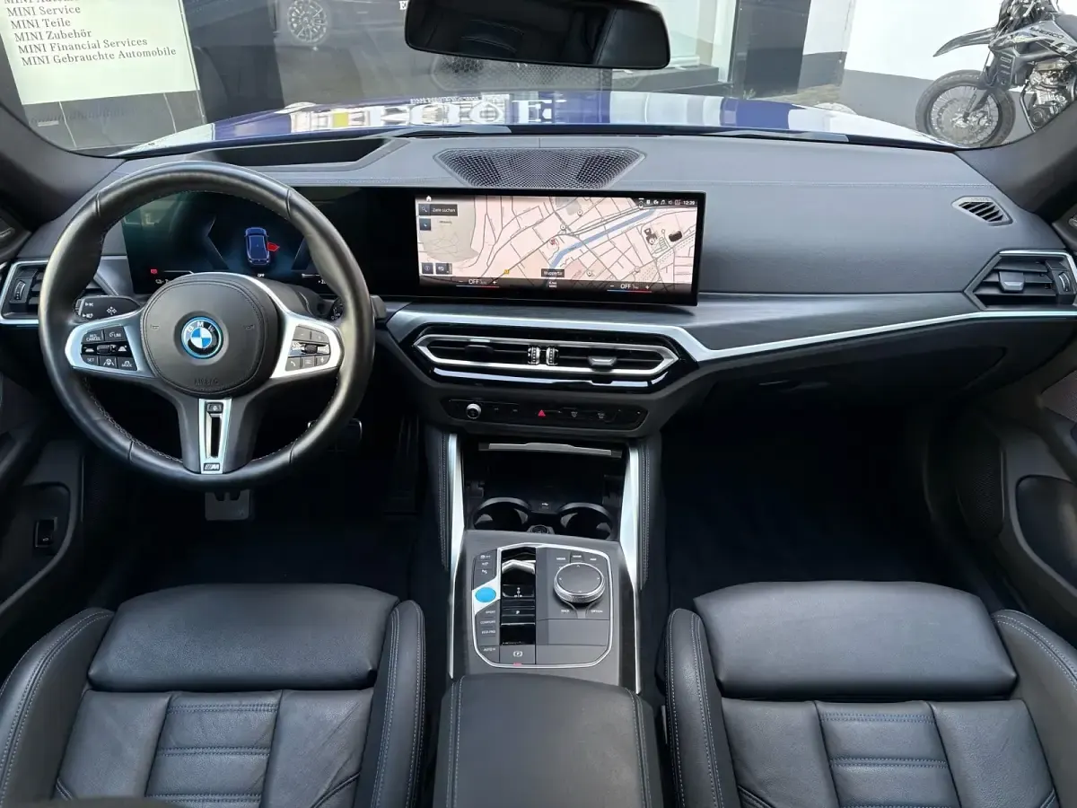 Gebraucht BMW i4 M Sport 400 kW (544 PS) 2023 Blau Limousine