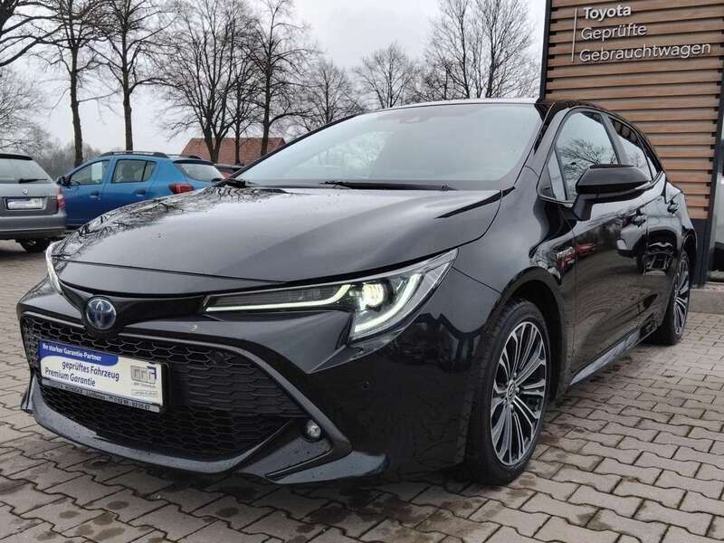 Black mica / ink Gebraucht 2021 Toyota Corolla Team Kleinwagen | 21.990 € (Guter Preis) - Bild 1/4