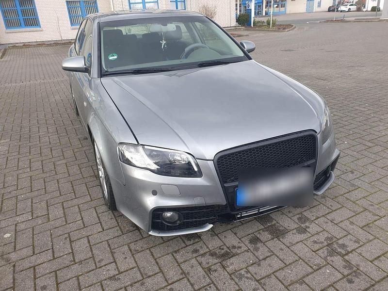 Silber Gebraucht 2008 Audi A4 Limousine | 3.999 € (Guter Preis) - Bild 1/4