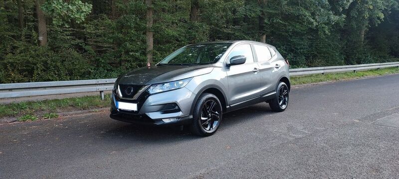 Silber Gebraucht 2020 Nissan Qashqai N-Connecta SUV | 15.900 € (Guter Preis) - Bild 1/4