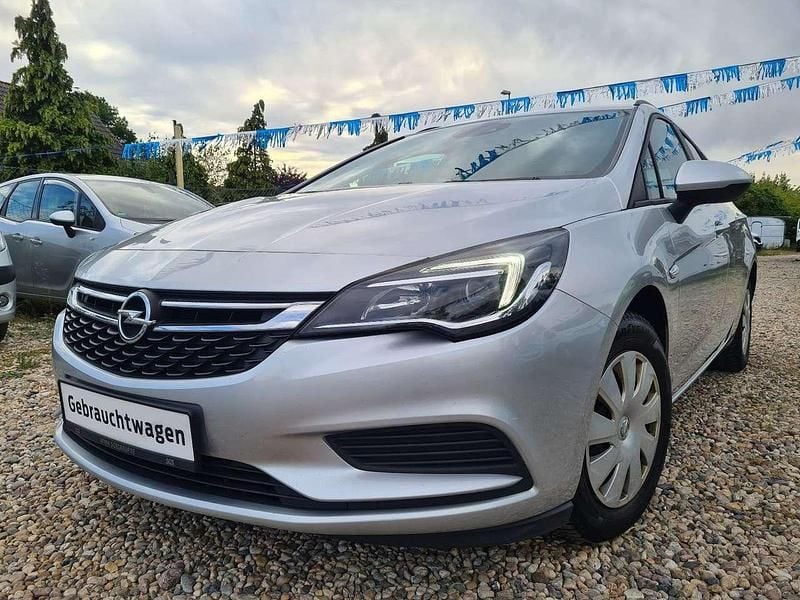 Silber Gebraucht 2018 Opel Astra Business Kombi | 8.400 € (Fairer Preis) - Bild 1/4