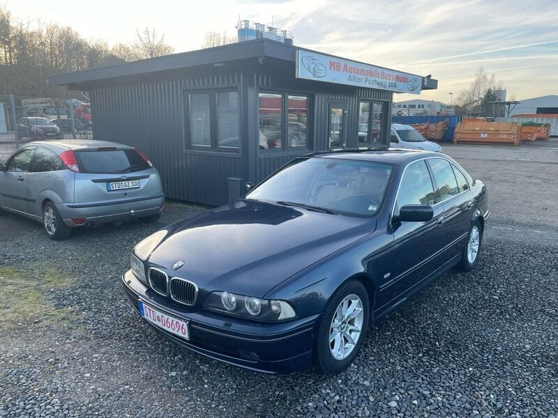 Gebraucht BMW 525 Exclusive 192 PS (141 kW) 2002 Blau Limousine