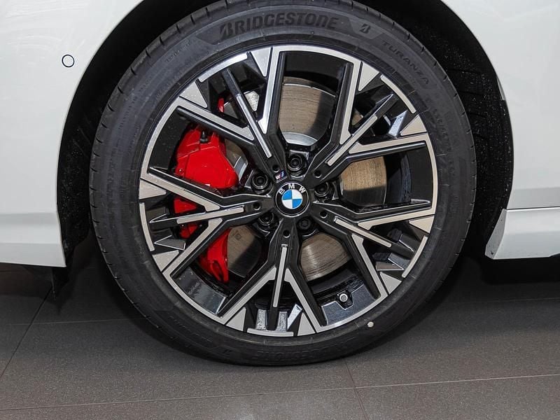 Gebraucht BMW 220 M Sport 170 PS (125 kW) 2025 Alpinweiss iii Limousine