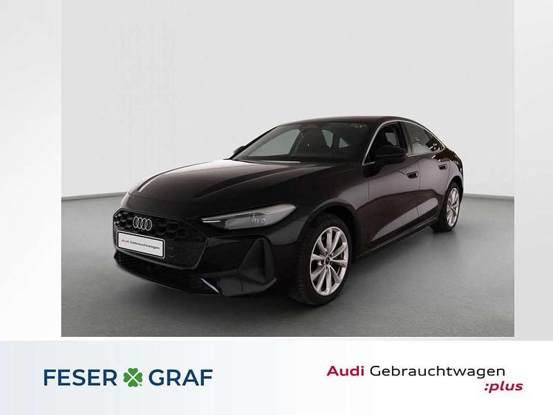 Mythosschwarz metallic Gebraucht 2025 Audi A5 Ambiente Coupé | 45.890 € (Superpreis) - Bild 1/3