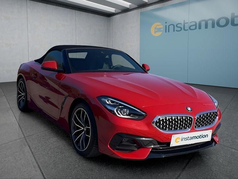 Gebraucht BMW Z4 197 PS (144 kW) 2021 Rot Cabrio