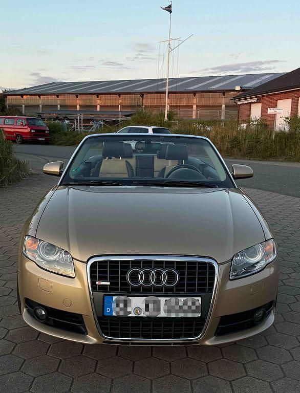 Gold Gebraucht 2009 Audi A4 Cabriolet Exclusive Cabrio | 15.000 € - Bild 1/4