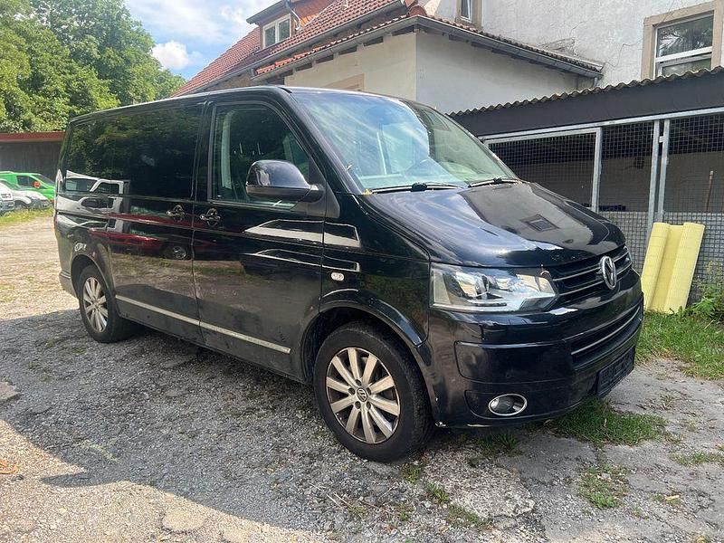 Schwarz Gebraucht 2012 VW T5 Highline Van | 17.499 € (Superpreis) - Bild 1/4