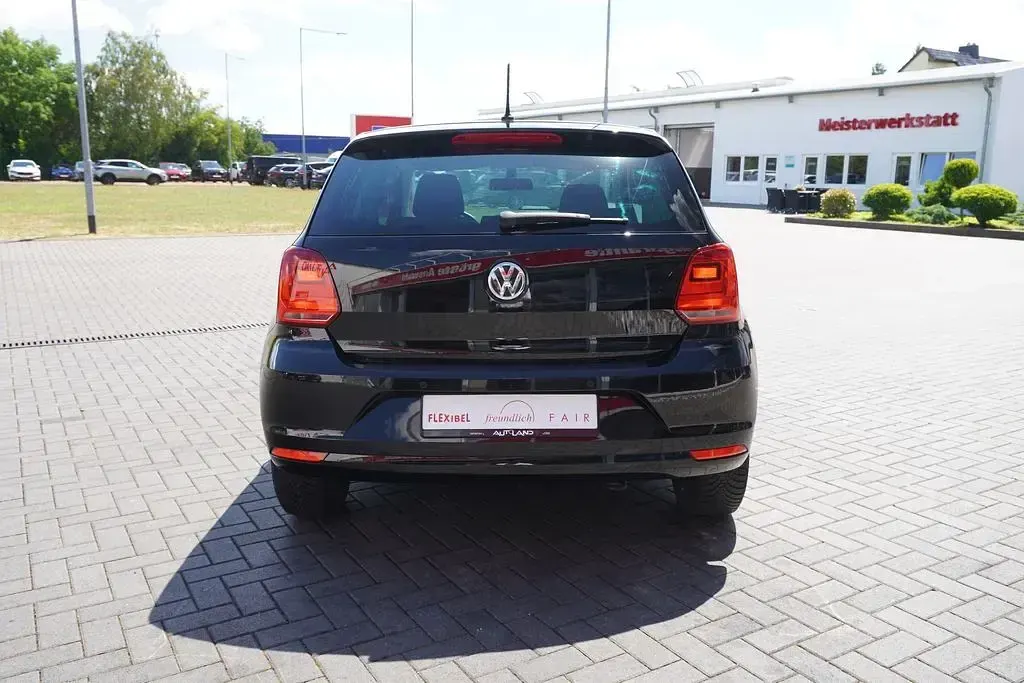 Gebraucht VW Polo Allstar 95 PS (69 kW) 2016 Weiß Kleinwagen