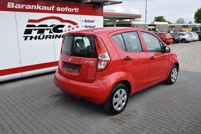 Gebraucht Suzuki Splash Basic 65 PS (47 kW) 2009 Rot Kleinwagen