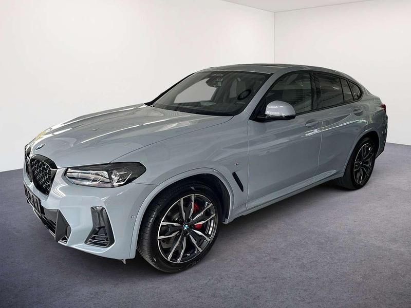 Grau Gebraucht 2025 BMW X4 M Sport SUV | 67.690 € (Etwas zu teuer) - Bild 1/4
