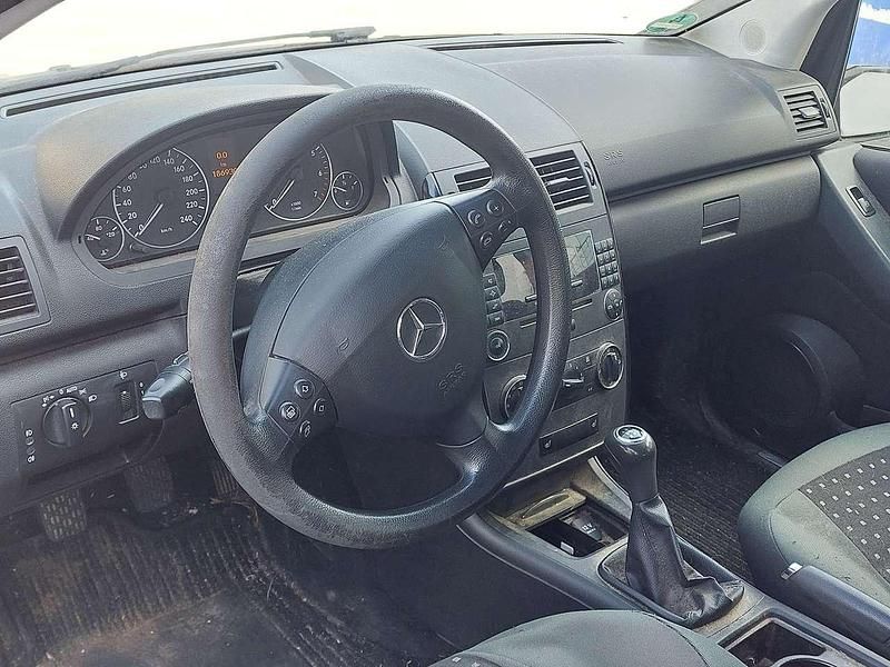 Gebraucht Mercedes A150 Classic 95 PS (69 kW) 2007 Blau Limousine