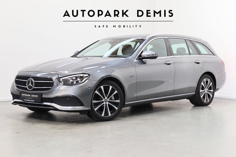 Grau Gebraucht 2021 Mercedes E300 Limousine | 25.985 € (Superpreis) - Bild 1/4