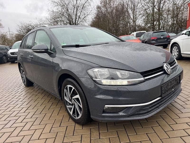 Gebraucht VW Golf VII Join 116 PS (85 kW) 2018 Grau Kombi