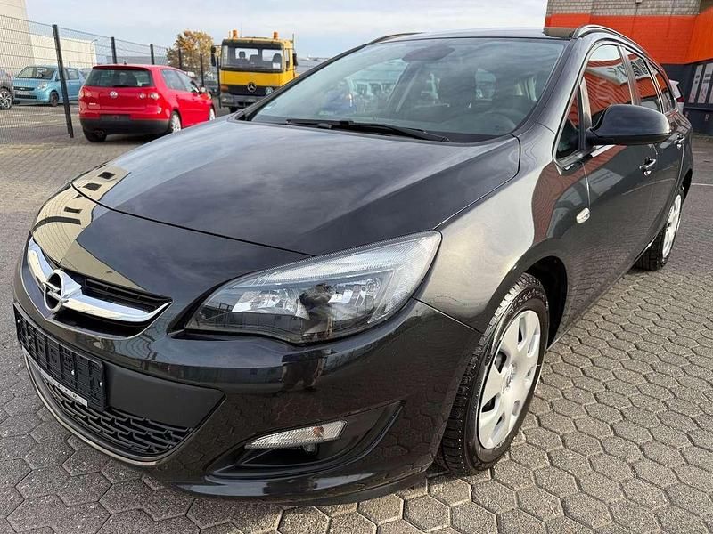 Graphitschwarz/carbon flash/mi Gebraucht 2015 Opel Astra Edition Kombi | 9.890 € (Fairer Preis) - Bild 1/4