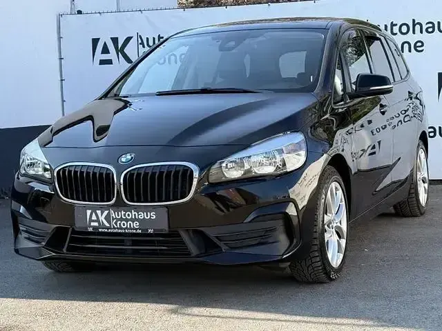 Używany BMW 220 Advantage 190 KM (139 kW) 2019 Czarny Kombi
