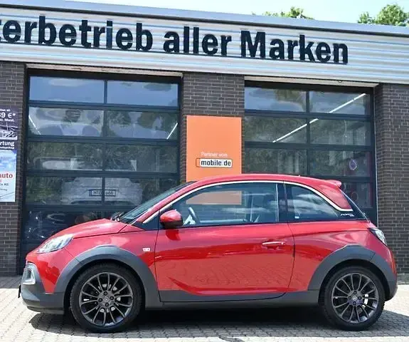 Gebraucht Opel Adam Rocks 155 PS (114 kW) 2016 Rot Kleinwagen