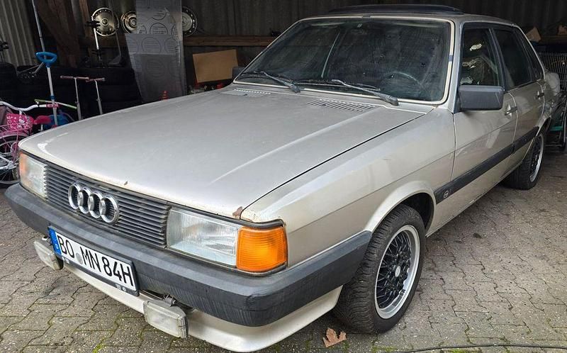 Gebraucht Audi 80 54 PS (39 kW) 1986 Gold Limousine