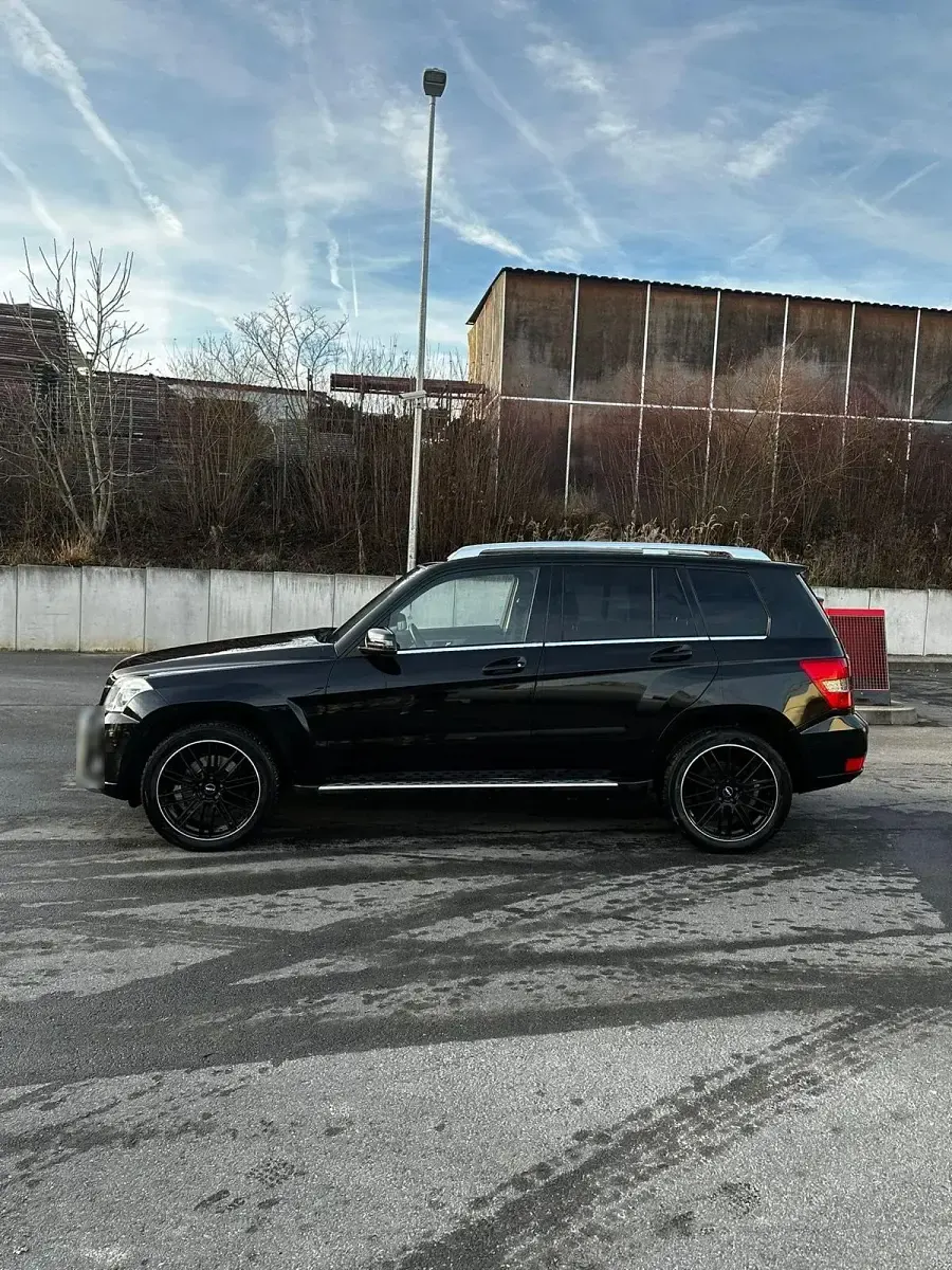 Używany Mercedes GLK350 252 KM (185 kW) 2009 Czarny SUV