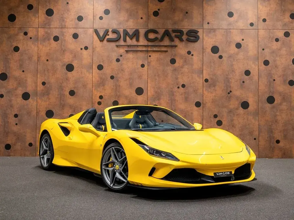 Gebraucht Ferrari F8 721 PS (530 kW) 2021 Gelb Cabrio