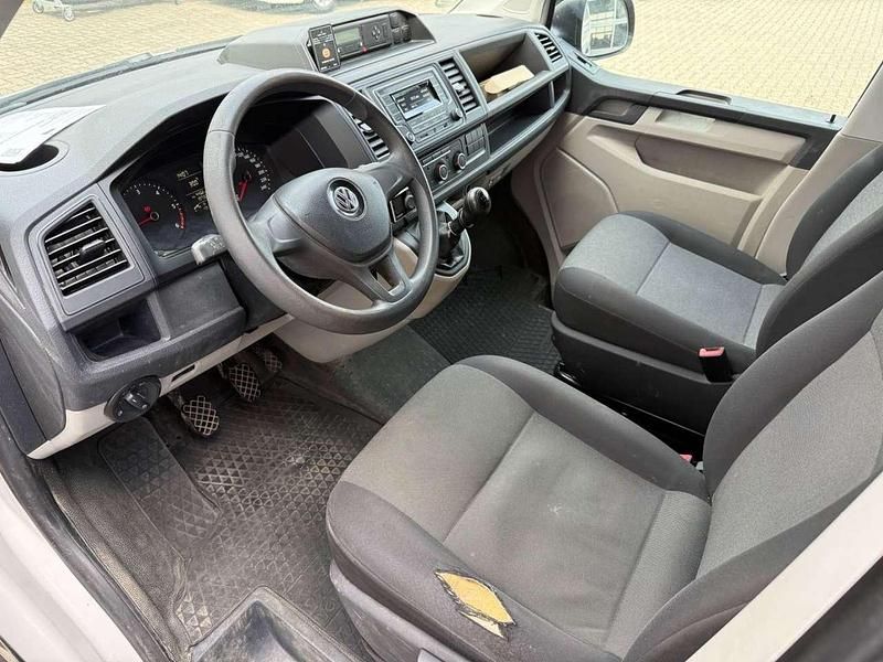 Gebraucht VW Transporter 150 PS (110 kW) 2018 Candyweiß Van