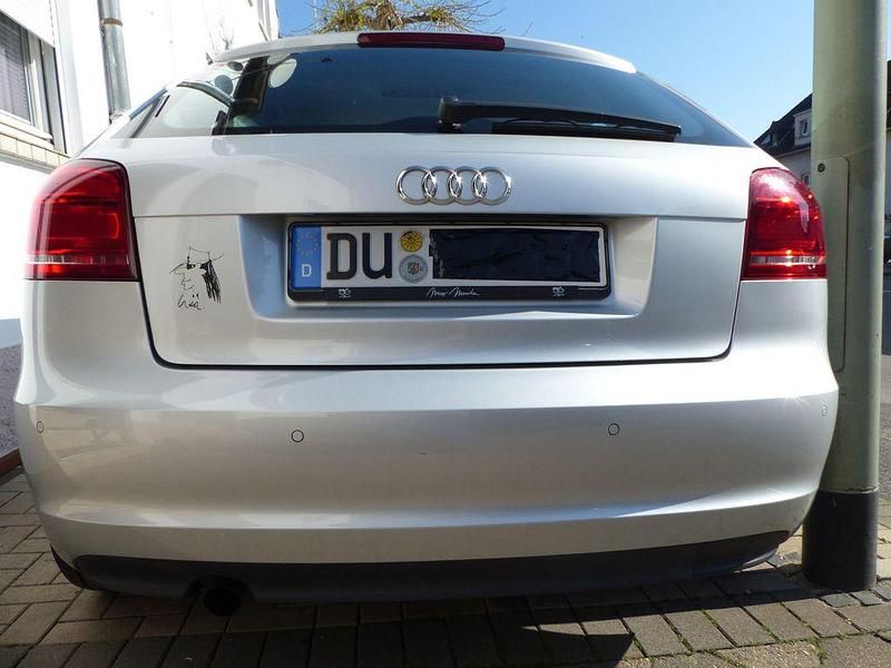 Gebraucht Audi A3 Ambiente 105 PS (77 kW) 2010 Silber Kleinwagen