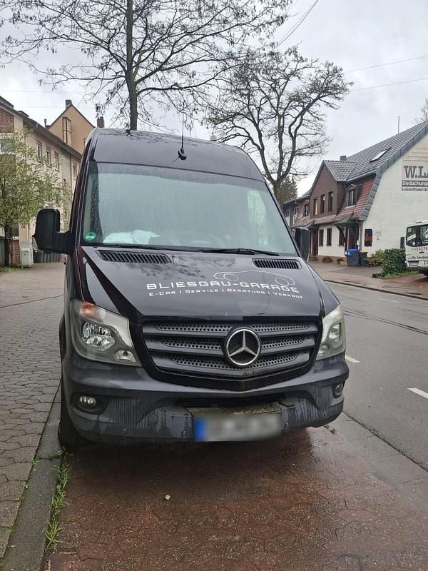 Second-hand Mercedes Sprinter 163 CP (119 kW) 2018 Negru Van