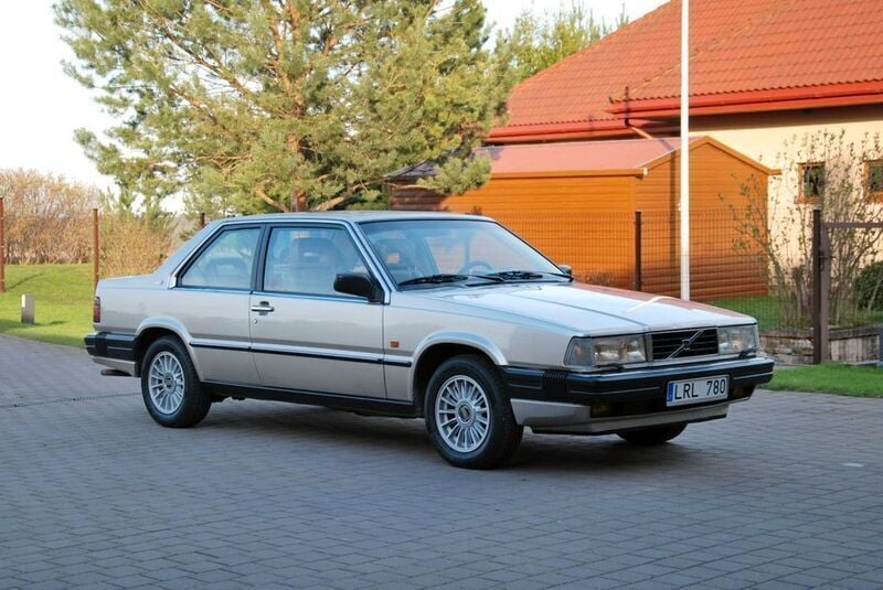 Usado Volvo 780 156 CV (114 kW) 1987 Dorado Coupe