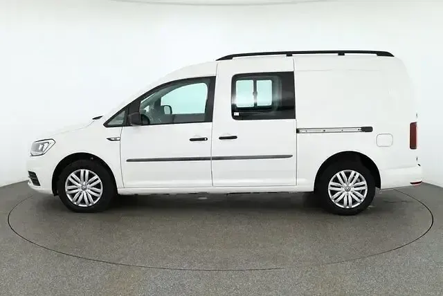 Second-hand VW Caddy Maxi 102 CP (75 kW) 2017 Alb Monovolum