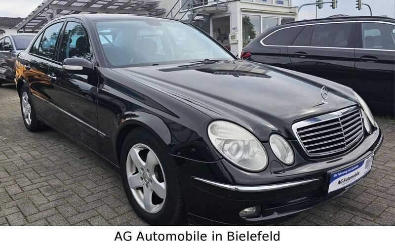 Schwarz Gebraucht 2006 Mercedes E280 Avantgarde Limousine | 5.999 € (Fairer Preis) - Bild 1/4