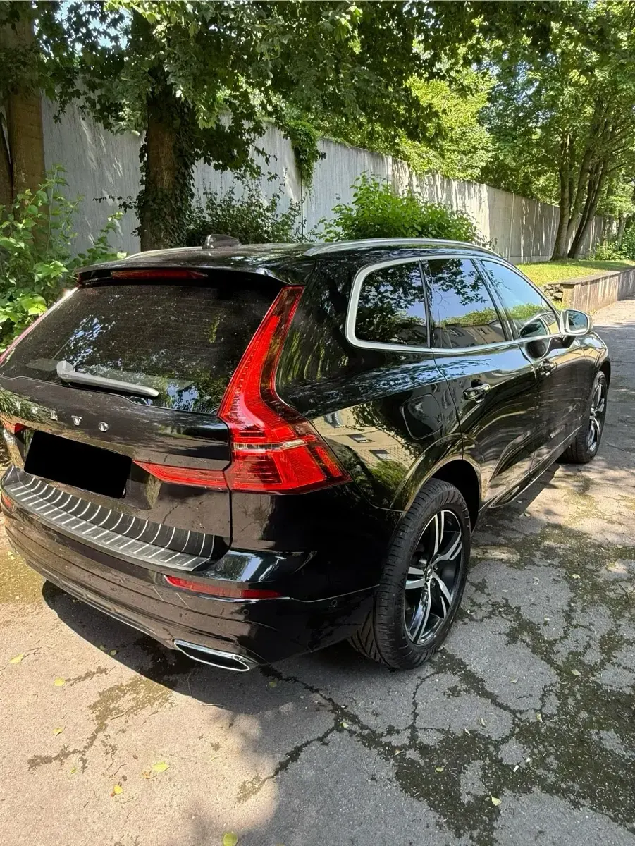 Gebraucht Volvo XC60 R-Design 190 PS (139 kW) 2018 Schwarz SUV