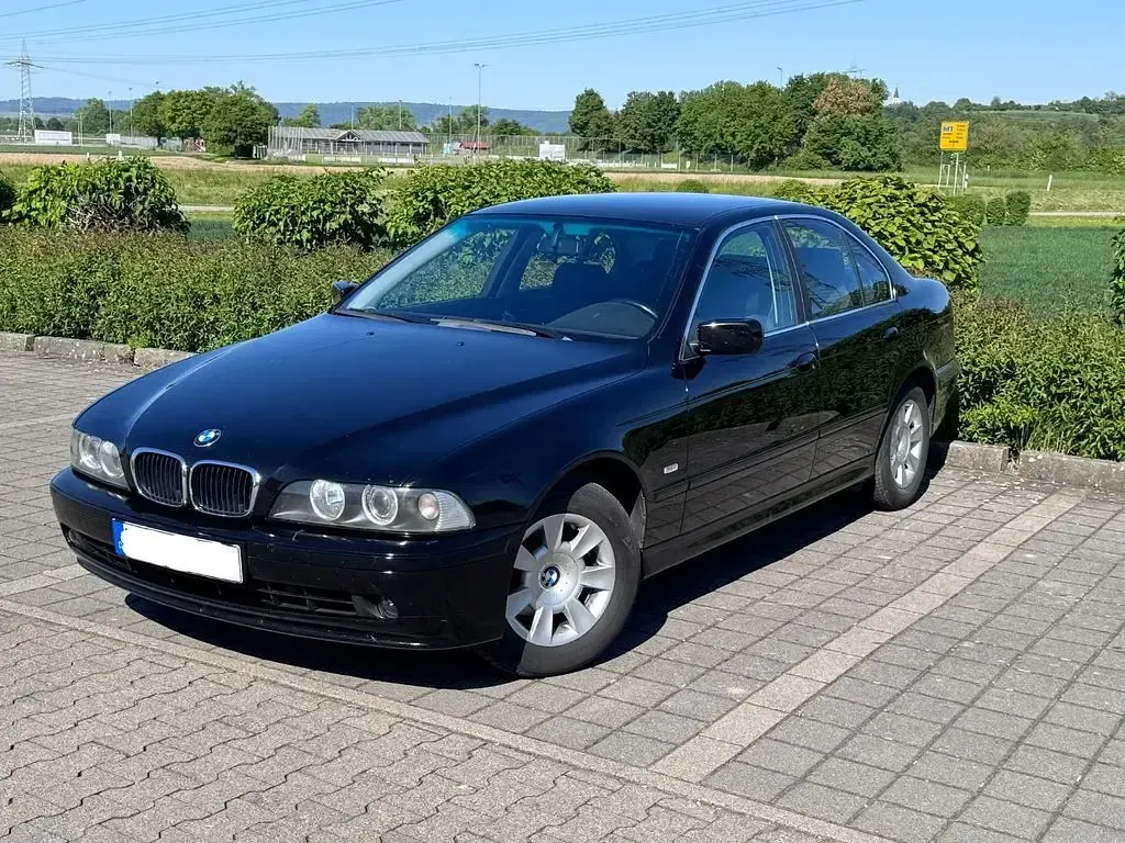 Second-hand BMW 525 192 CP (141 kW) 2000 Negru Berlinǎ