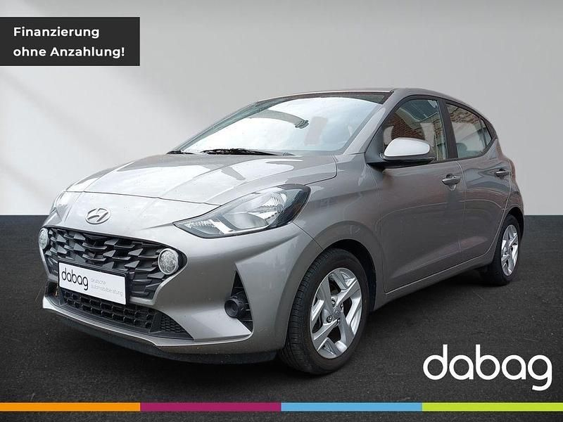 Beige Gebraucht 2022 Hyundai i10 Kleinwagen | 15.450 € (Fairer Preis) - Bild 1/4