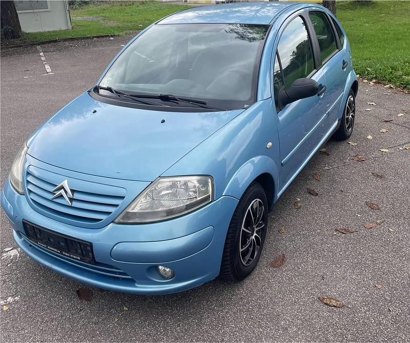 Blau Gebraucht 2005 Citroën C3 Kleinwagen | 1.750 € (Etwas zu teuer) - Bild 1/4