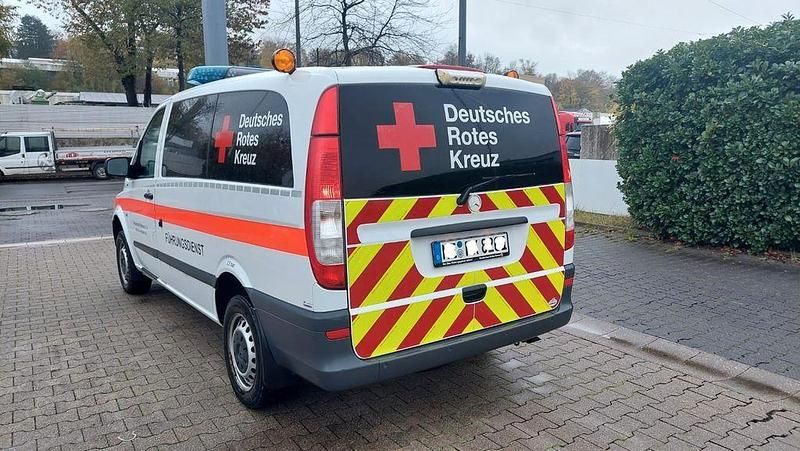 Second-hand Mercedes Vito 163 CP (119 kW) 2014 Alb Van