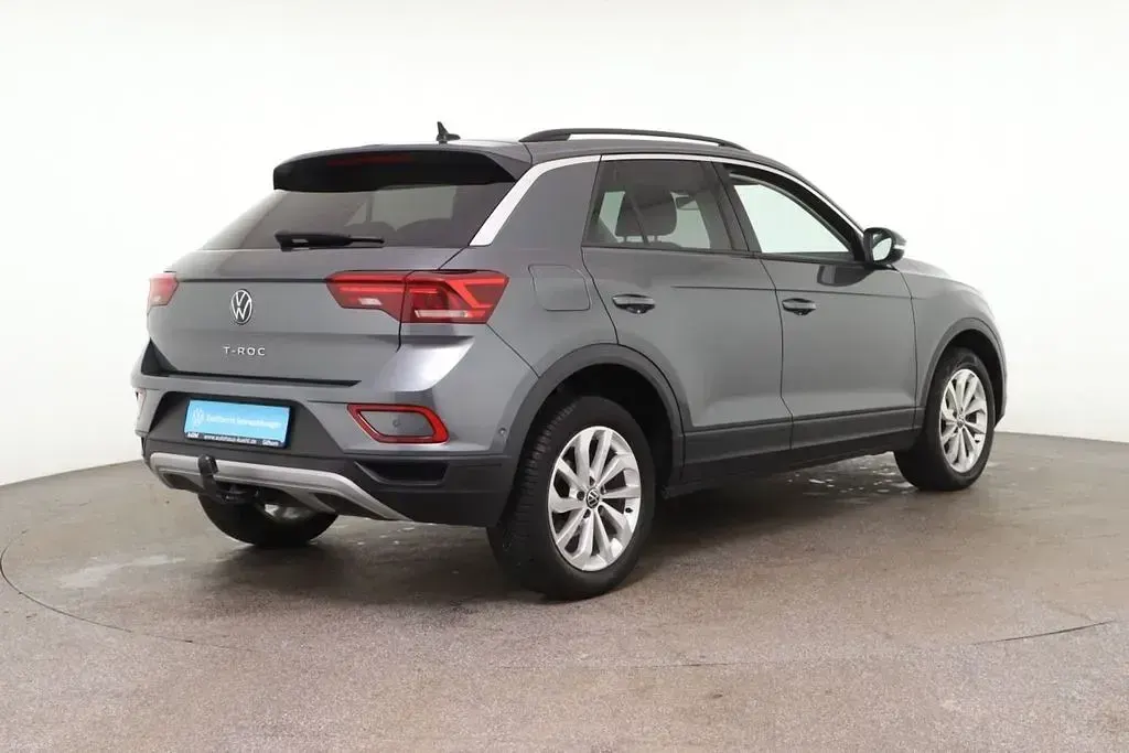 Gebraucht VW T-Roc Life 150 PS (110 kW) 2022 Indiumgrau metallic SUV